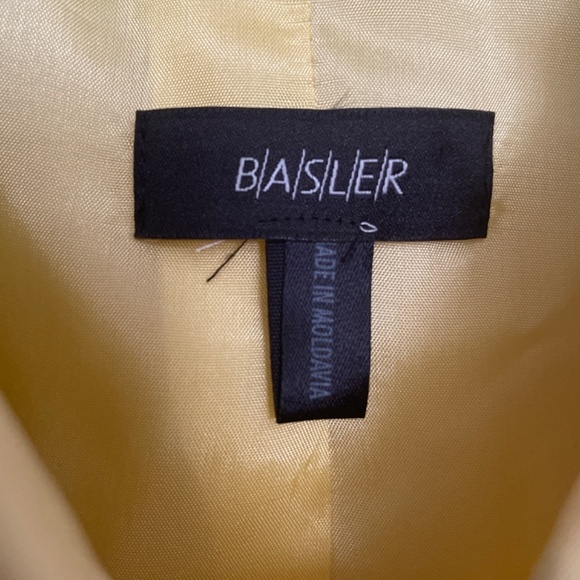 🛍Bundle sale🛍Yellow Basler water resistant lined blazer/jacket medium - Picture 4 of 6